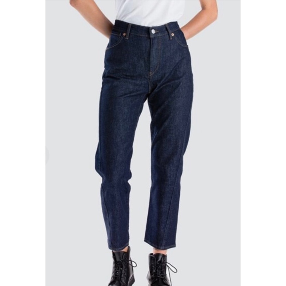 Levi’s engineered LEJ red patch dark wash jeans, W 26